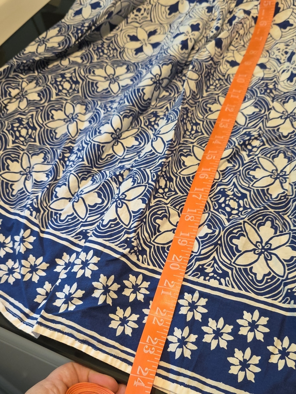 New York & Company Blue and White Floral Cotton Skirt 24" Long - Picture 2 of 3